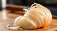 onions cause eye tears