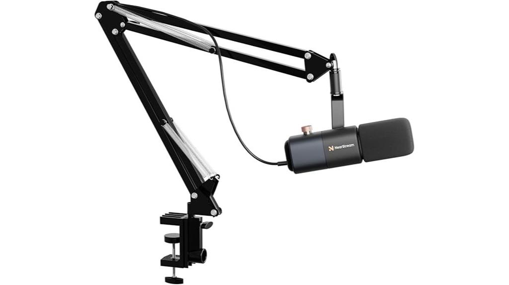 podcast microphone with boom
