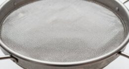 sieve accuracy depends on